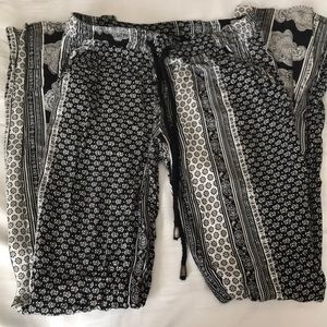 Printed pants